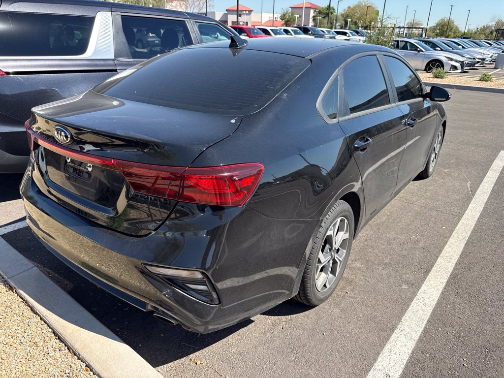 Used 2020 Kia Forte LXS FWD image 4