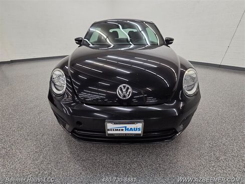 Used 2019 Volkswagen Beetle 2.0T FWD image 1