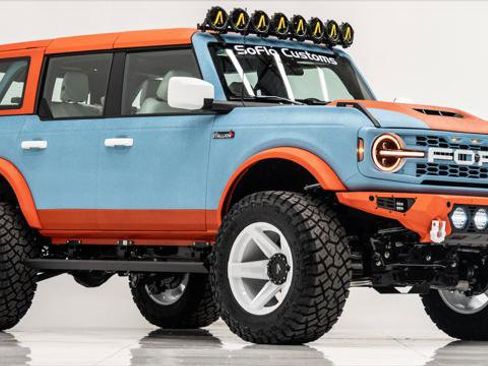 Used 2025 Ford Bronco 4-Door image 8