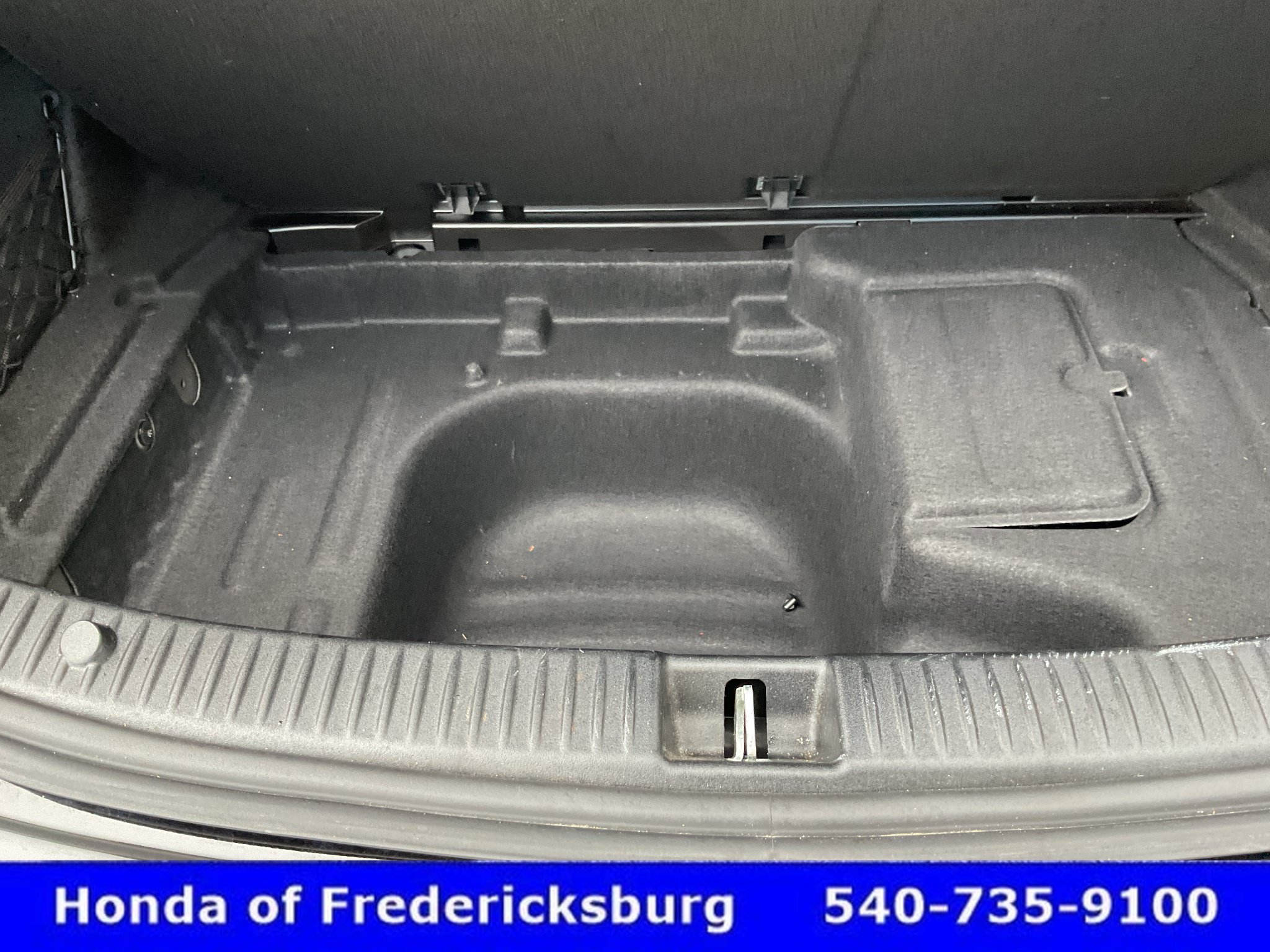 Used 2020 Mercedes-Benz C 300 4MATIC Sedan image 20