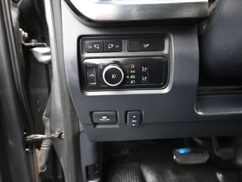 Used 2024 Ford F350 Lariat w/ Lariat Ultimate Package image 9