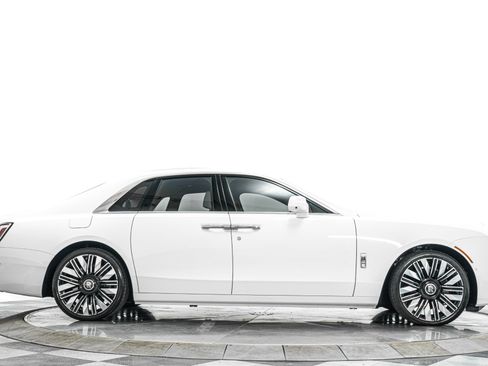 Used 2026 Rolls-Royce Ghost AWD/4WD image 51