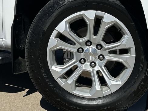 Used 2023 Chevrolet Silverado 1500 LTZ w/ LTZ Convenience Package II image 9