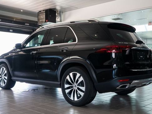 Used 2025 Mercedes-Benz GLE 350 4MATIC image 4