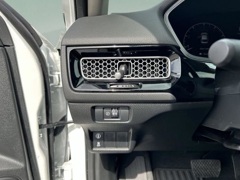 Used 2023 Honda Civic EX image 14