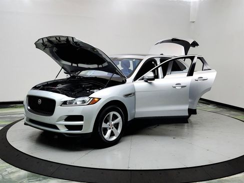 Used 2020 Jaguar F-PACE Premium AWD/4WD image 9