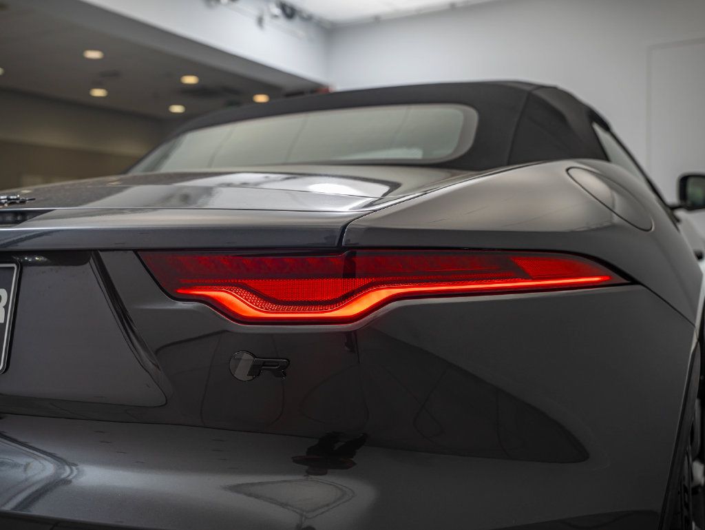 Used 2024 Jaguar F-TYPE R AWD/4WD image 16