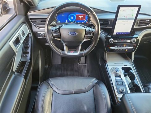 Used 2022 Ford Explorer ST w/ Equipment Group 401A image 7