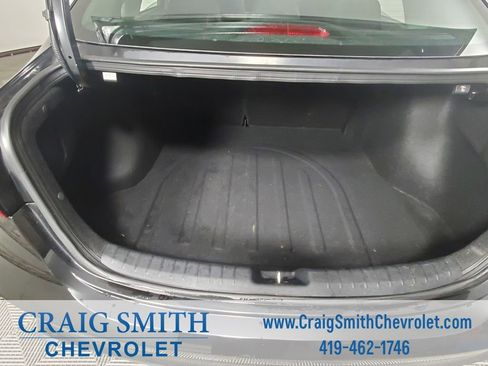 Used 2022 Kia Forte LXS w/ LXS Technology Package image 6