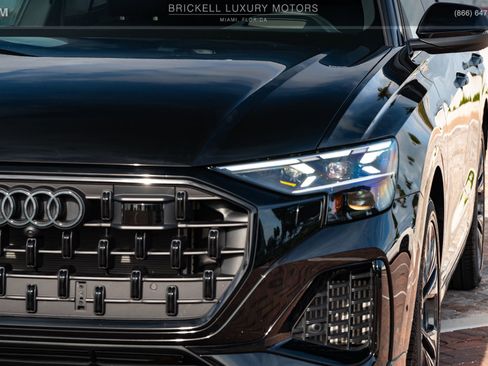 Used 2025 Audi Q8 Prestige image 54