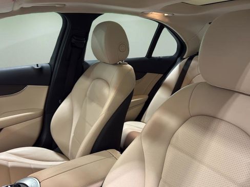 Used 2020 Mercedes-Benz C 300 4MATIC Sedan image 13