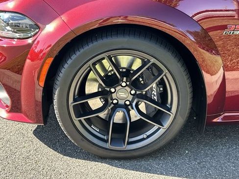 Used 2022 Dodge Charger Scat Pack RWD image 10