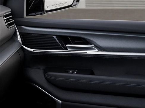 New 2026 Jeep Grand Wagoneer Limited AWD/4WD image 25
