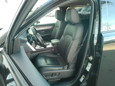 Used 2024 MAZDA CX-90 3.3 Turbo w/ Premium Package image 6