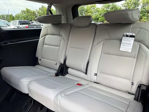 New 2025 Lincoln Navigator L Reserve image 19
