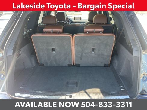 Used 2018 Audi Q7 3.0T Prestige w/ Prestige Package image 24