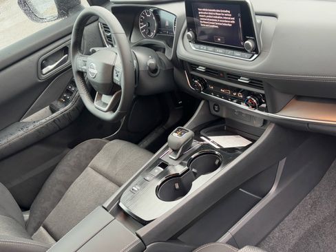 New 2026 Nissan Rogue SV image 11