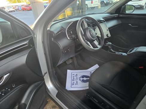 Used 2022 Hyundai Tucson SEL w/ Winter Package FWD image 4