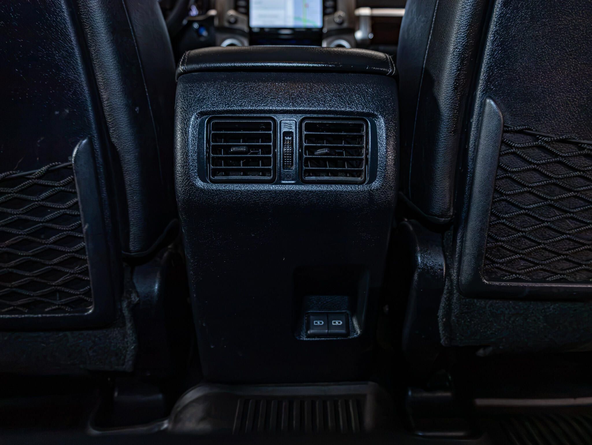 Used 2024 Toyota 4Runner Limited AWD/4WD image 25