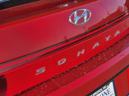 Used 2023 Hyundai Sonata SEL image 11