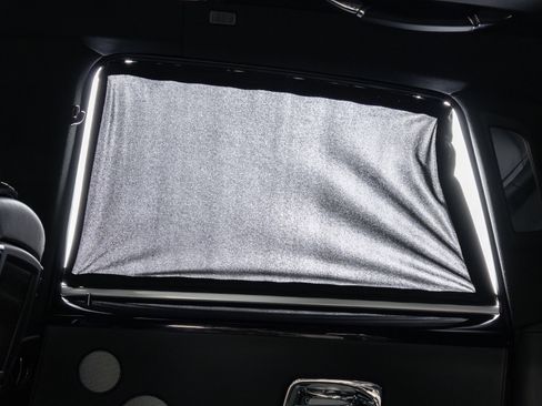 Used 2011 Rolls-Royce Ghost image 65