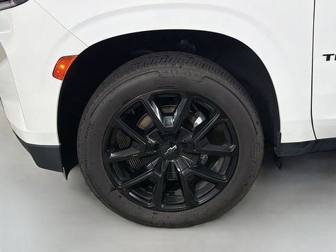 Used 2022 Chevrolet Tahoe RST w/ Luxury Package RWD image 39