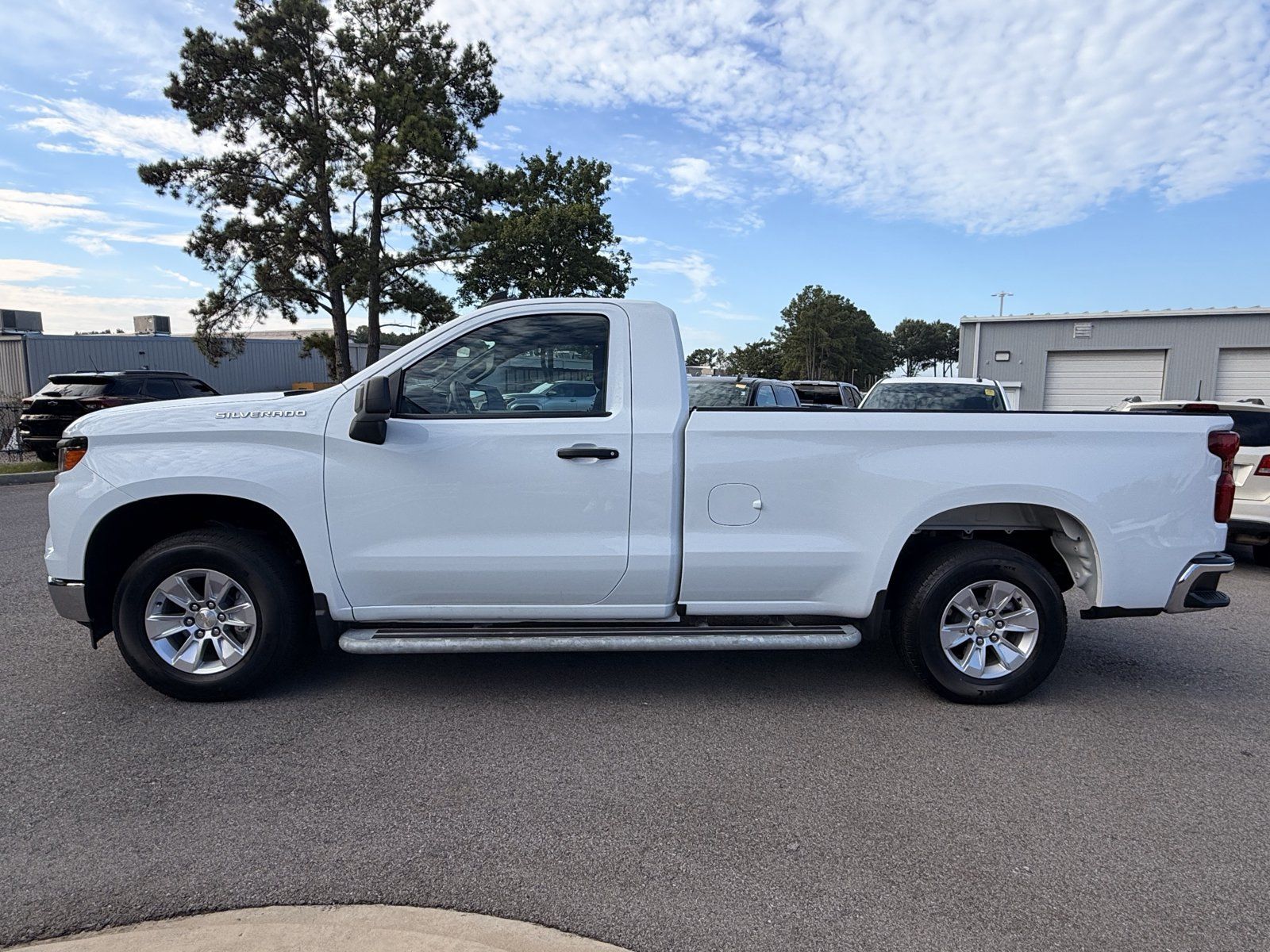 Used 2025 Chevrolet Silverado 1500 W/T RWD image 9