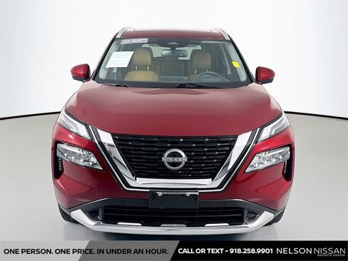 Used 2023 Nissan Rogue Platinum w/ Platinum Premium Package AWD/4WD image 2