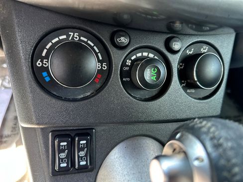 Used 2006 Mitsubishi Eclipse GT image 16