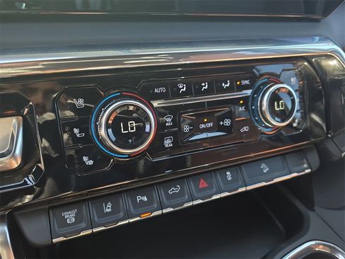 Used 2024 GMC Sierra 2500 Denali Ultimate w/ Max Trailering Package image 24