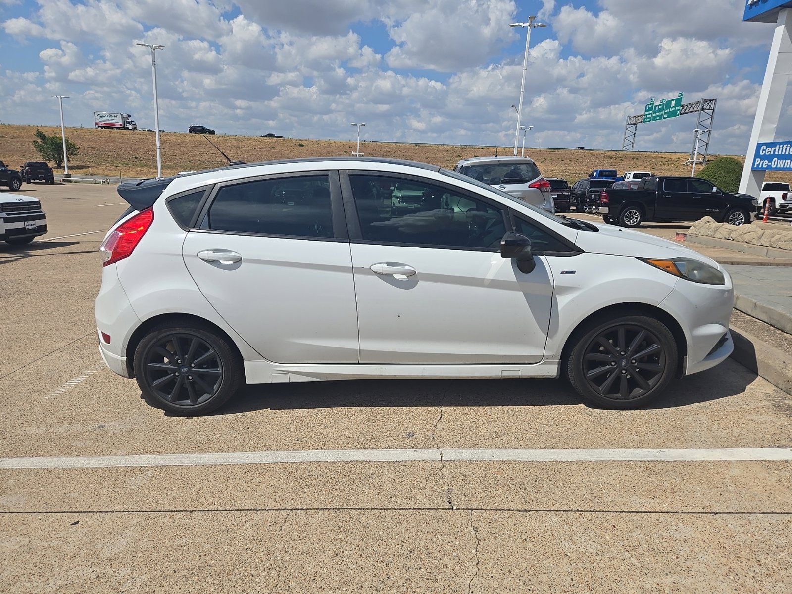 Used 2019 Ford Fiesta ST-Line FWD image 7