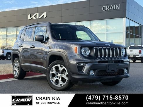 Used 2019 Jeep Renegade Latitude w/ Safety & Security Group II image 1