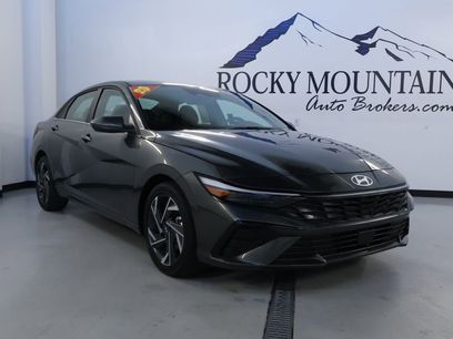 Used 2025 Hyundai Elantra SEL