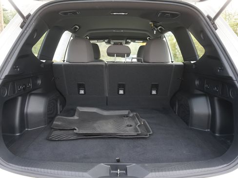 Used 2025 Subaru Forester AWD/4WD image 10