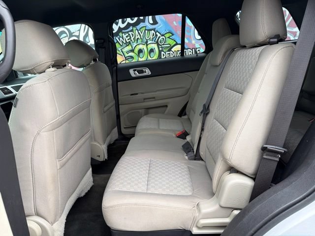 Used 2015 Ford Explorer XLT w/ Equipment Group 201A AWD/4WD image 18