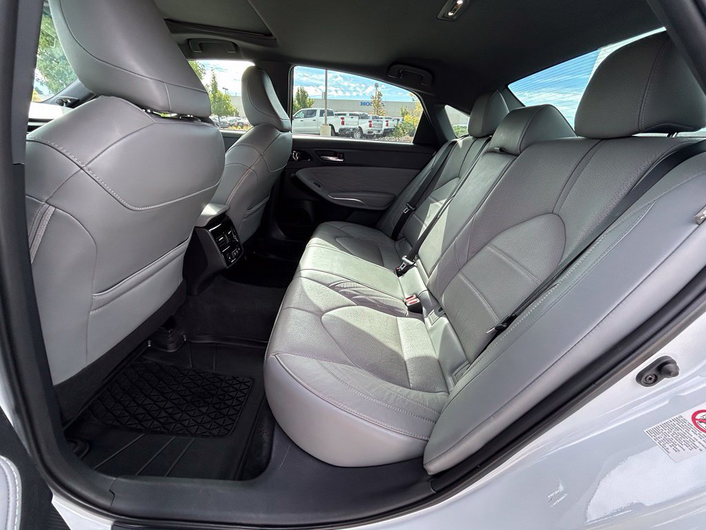 Used 2019 Toyota Avalon Limited w/ Advanced Safety Package FWD image 28