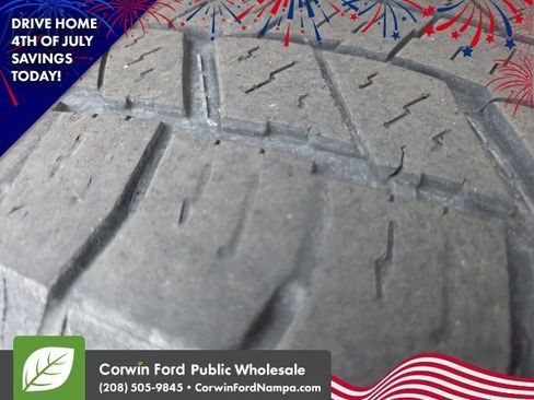 Used 2017 Ford F350 Lariat w/ Lariat Value Package AWD/4WD image 11