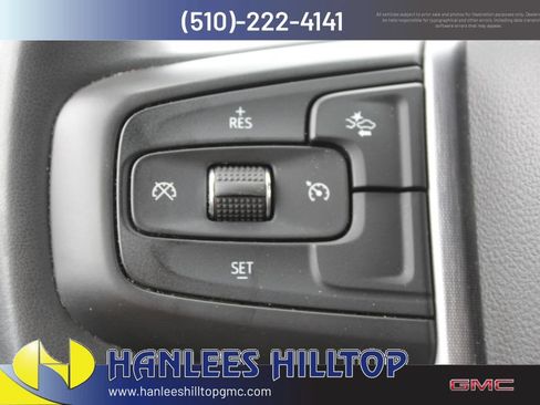 Used 2024 GMC Yukon SLT AWD/4WD image 28