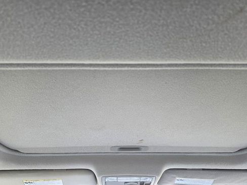 Used 2011 Toyota Camry SE w/ SE Extra-Value Pkg #1 image 30