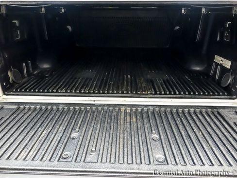 Used 2016 Ford F150 XLT w/ Equipment Group 302A Luxury image 21