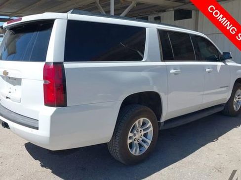 Used 2019 Chevrolet Suburban LS w/ Skid Plate Package AWD/4WD image 4