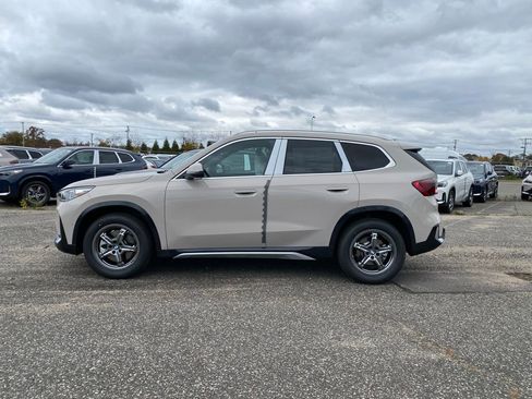 New 2026 BMW X1 xDrive28i w/ Technology Package AWD/4WD image 4