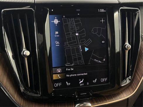 Used 2021 Volvo XC60 T5 Inscription image 37