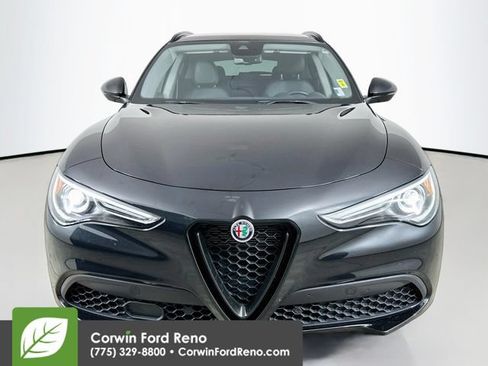 Used 2020 Alfa Romeo Stelvio Ti AWD/4WD image 2