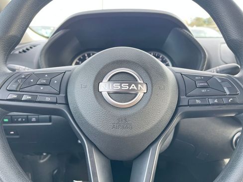 Used 2025 Nissan Sentra S image 25