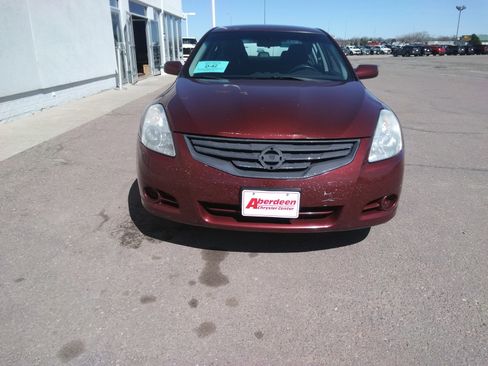 Used 2012 Nissan Altima 2.5 S FWD image 3