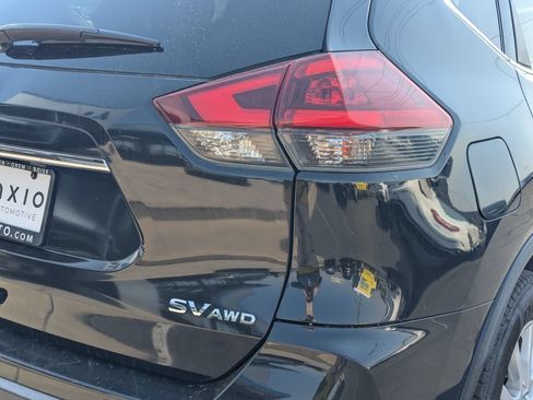 Used 2019 Nissan Rogue SV AWD/4WD image 5