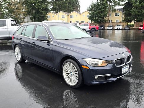 Used 2014 BMW 328i xDrive Wagon image 17