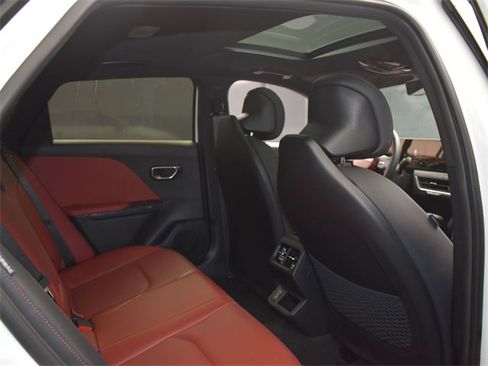 Certified 2025 Kia K4 GT-Line Turbo image 11