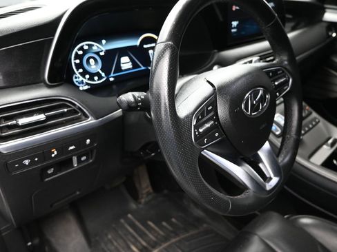 Used 2021 Hyundai Palisade Calligraphy image 12